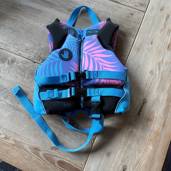 Body Glove Kids Life Vest - Blue and Pink - Picture 1 of 4